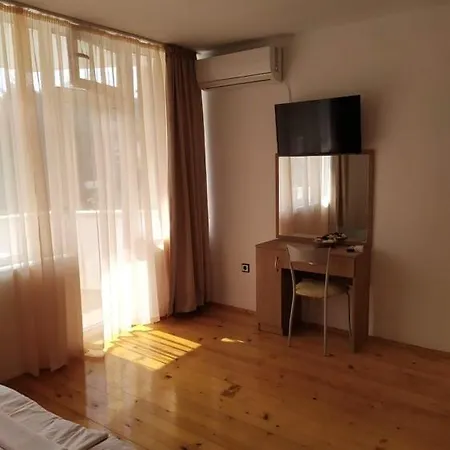 Guest house Вила Пепина 2 *